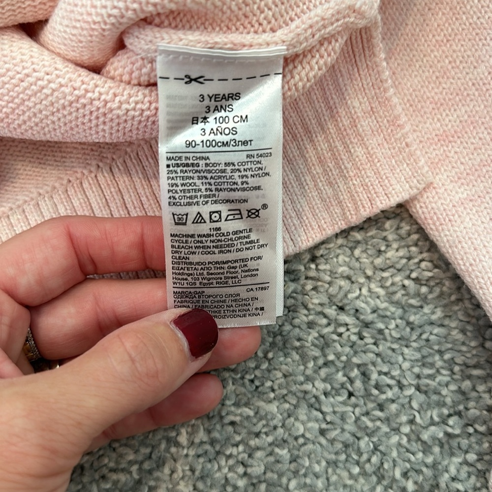 Pink Lama sweater - Picture 4 of 4